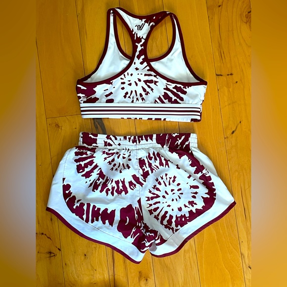 Varsity Spirit Cheer Practice Uniform YL - Picture 2 of 5